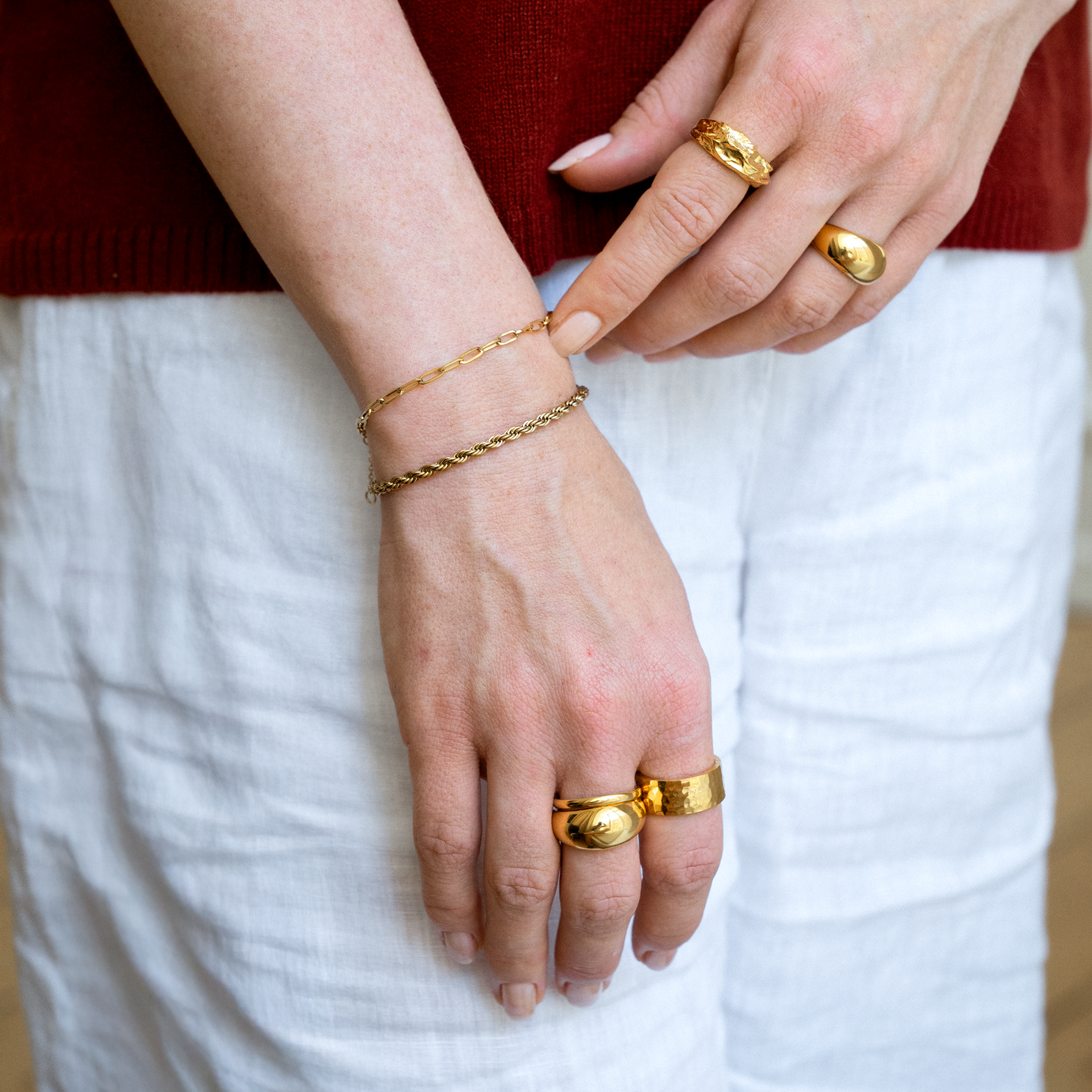 Gehamerde Chunky Ring Goudgeplateerd