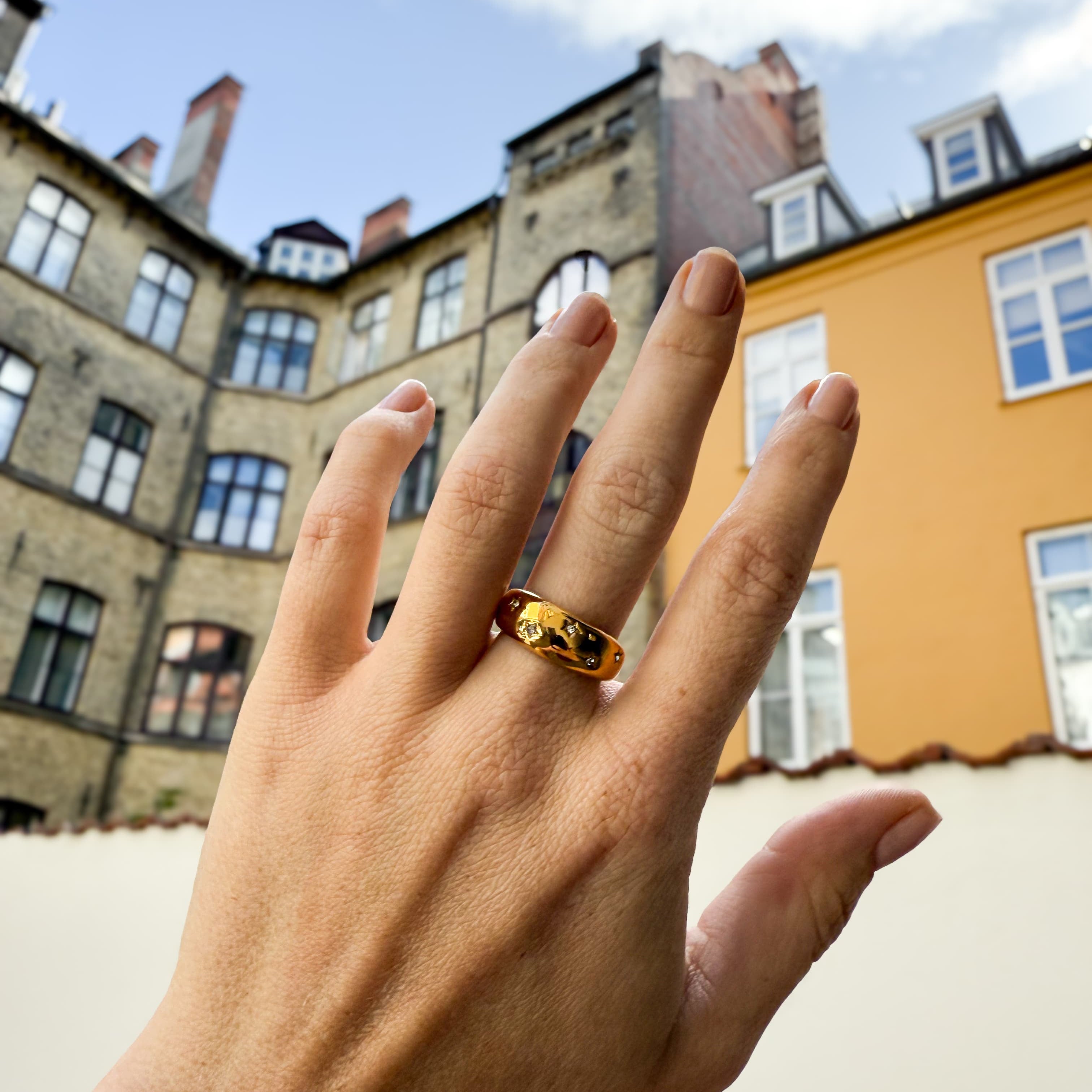 Ster Dot Kristal Ring Goudgeplateerd
