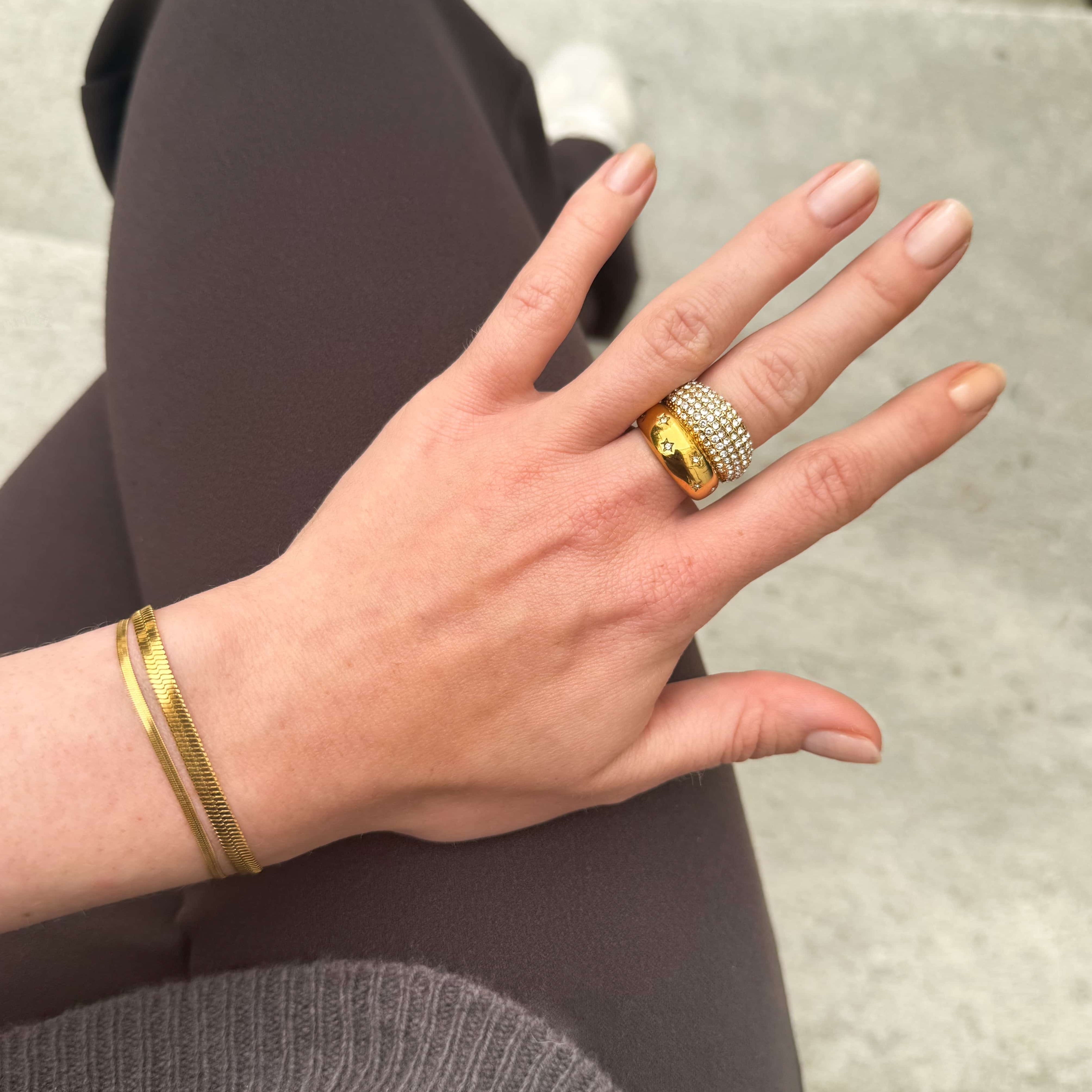 Ster Dot Kristal Ring Goudgeplateerd